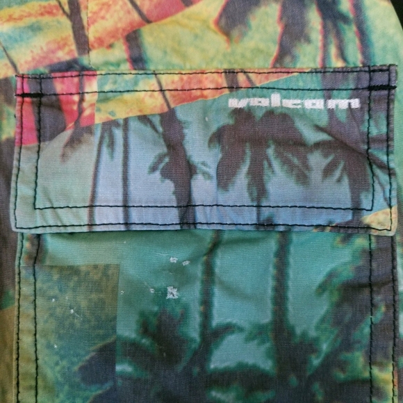 COPY - Volcom board/swim/surf/beach/wakeboard sho - Picture 3 of 3